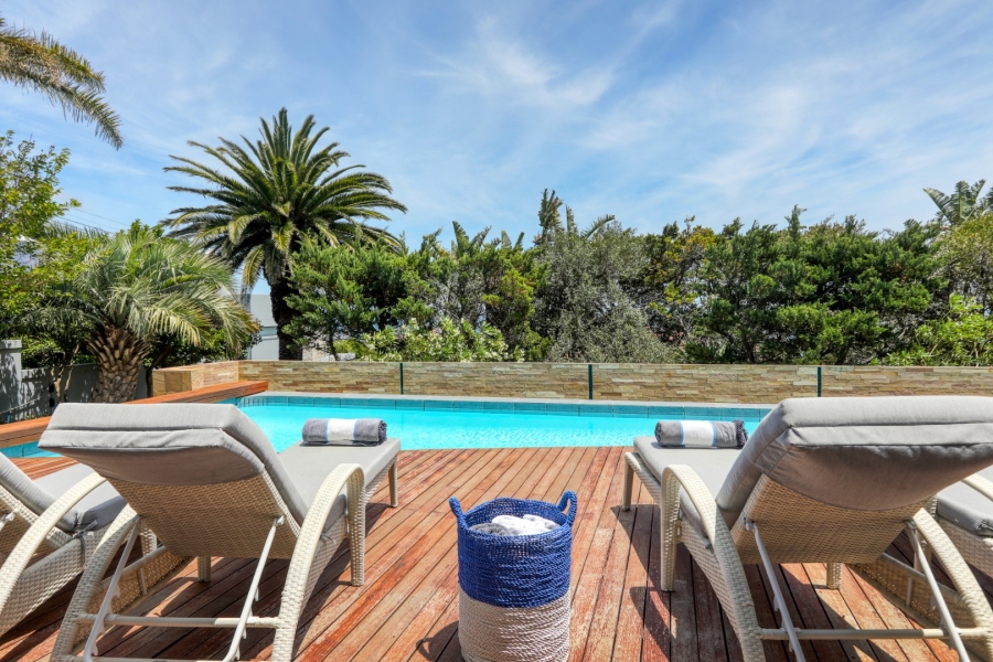 To Let 5 Bedroom Property for Rent in Camps Bay Western Cape